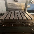 刚刚到货华都1712粗框机，两线一硬的轨道，主轴BT50，.